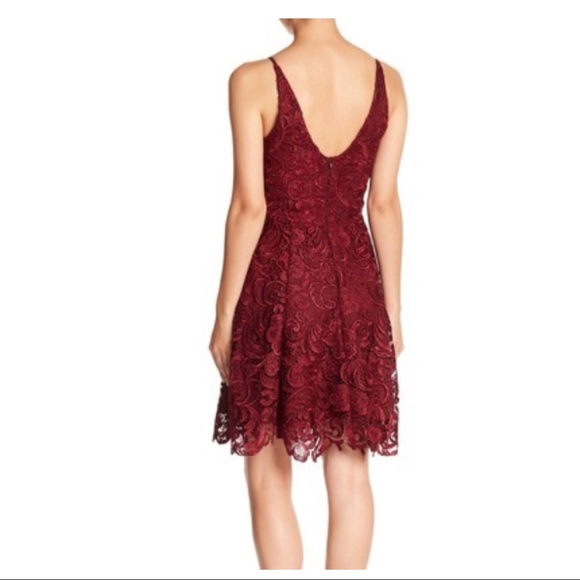 DRESS THE POPULATION LACE MINI DRESS - Picture 7 of 8